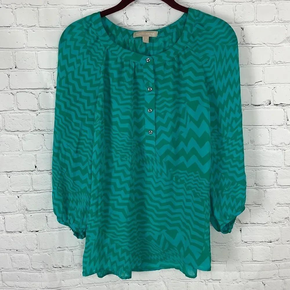 Banana Republic Sheer Blue and Green Patterned Blouse Size Small